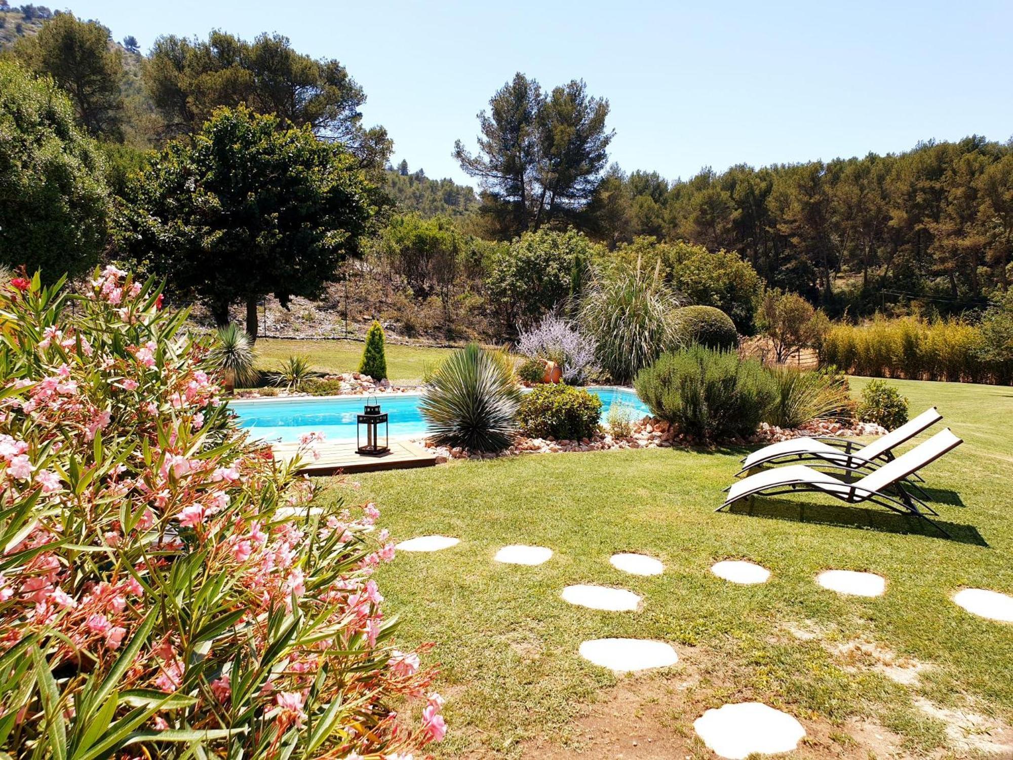 Les Prairies De Fenestrelle Spa & Piscine Au Calme Aubagne Exterior foto
